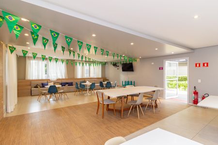 Apartamento à venda com 42m², 2 quartos e sem vaga Apartamento à venda com 42m², 2 quartos e sem vagaÁrea comum - Salão de festas