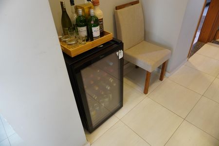 Apartamento para alugar com 79m², 2 quartos e 2 vagasSala