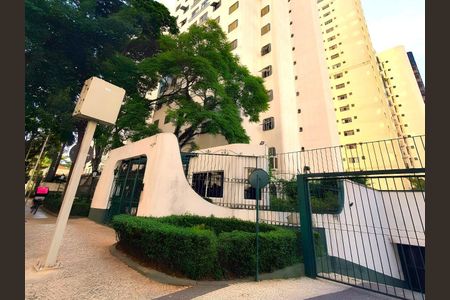Apartamento à venda com 2 quartos, 74m² em Indianópolis, São Paulo