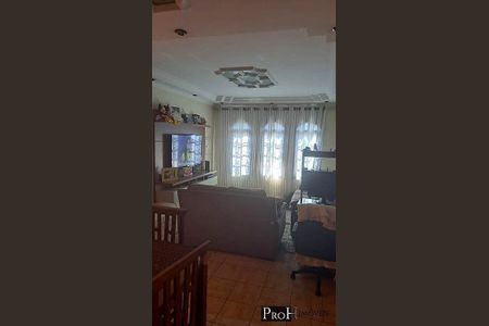 Casa à venda com 3 quartos, 140m² em Jardim Las Vegas, Santo André