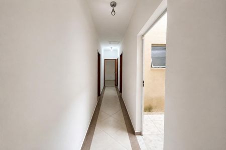 Corredor de casa de condomínio para alugar com 3 quartos, 176m² em Roselândia, Cotia