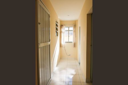 Corredor de casa de condomínio para alugar com 1 quarto, 45m² em Cachambi, Rio de Janeiro