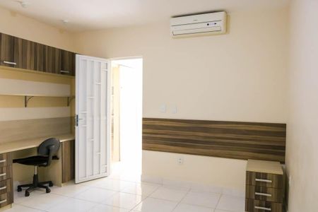 Casa de condomínio para alugar com 45m², 1 quarto e sem vaga Casa de condomínio para alugar com 45m², 1 quarto e sem vagaQuarto