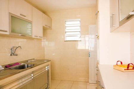 Cozinha de casa de condomínio para alugar com 1 quarto, 45m² em Cachambi, Rio de Janeiro