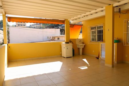 Casa de condomínio para alugar com 45m², 1 quarto e sem vaga Casa de condomínio para alugar com 45m², 1 quarto e sem vagaÁrea de Serviço