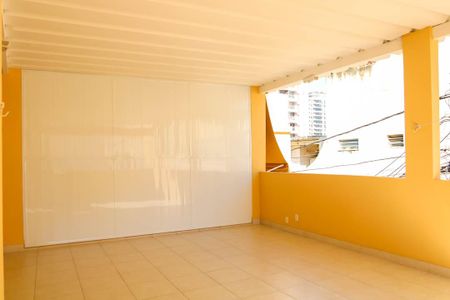 Casa de condomínio para alugar com 45m², 1 quarto e sem vaga Casa de condomínio para alugar com 45m², 1 quarto e sem vagaÁrea de Serviço