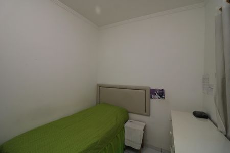 Quarto C2 de casa à venda com 3 quartos, 141m² em Jardim Planalto, São Paulo