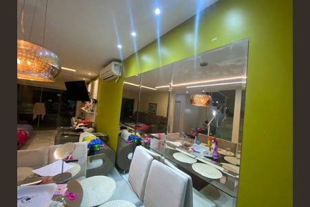 Casa à venda com 520m², 5 quartos e 2 vagas