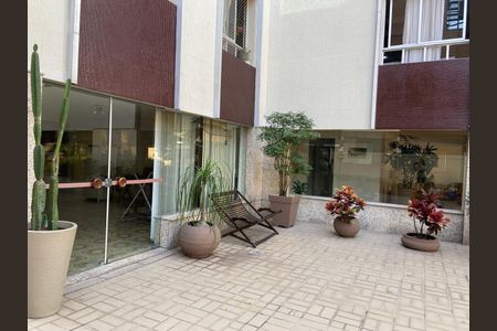Apartamento à venda com 2 quartos, 77m² em Vila Madalena, São Paulo