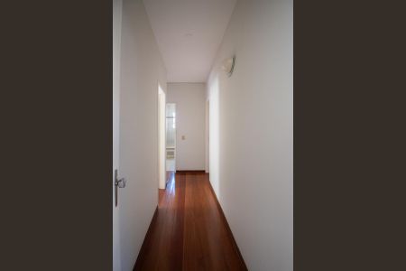 Apartamento para alugar com 260m², 3 quartos e 2 vagasCorredor