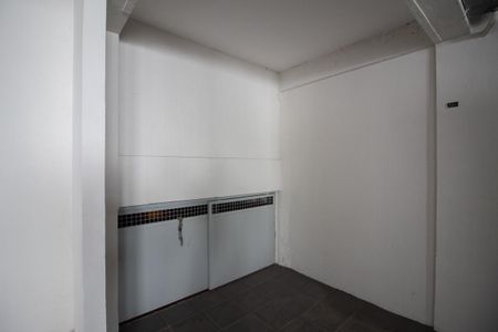 Box Garagem de apartamento para alugar com 3 quartos, 260m² em São Luiz, Belo Horizonte