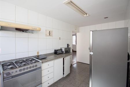 Apartamento para alugar com 260m², 3 quartos e 2 vagasCozinha