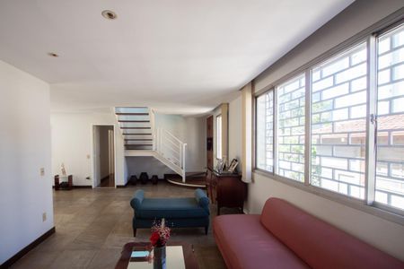 Apartamento para alugar com 260m², 3 quartos e 2 vagasSala 1
