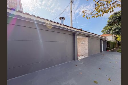 Fachada de casa para alugar com 4 quartos, 350m² em Planalto Paulista, São Paulo
