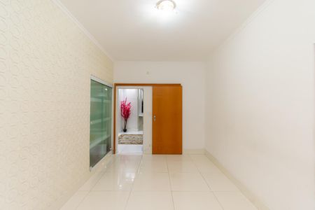 Casa para alugar com 350m², 4 quartos e 6 vagas Casa para alugar com 350m², 4 quartos e 6 vagasSala de Jantar