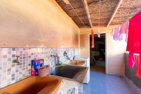 Casa para alugar com 350m², 4 quartos e 6 vagas Casa para alugar com 350m², 4 quartos e 6 vagasÁrea de Serviço