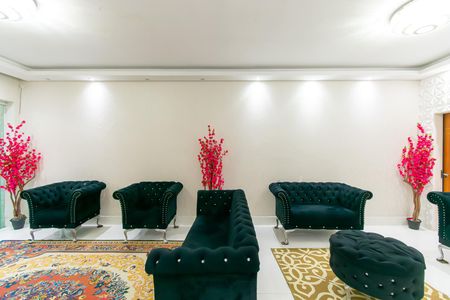 Casa para alugar com 350m², 4 quartos e 6 vagas Casa para alugar com 350m², 4 quartos e 6 vagasSala