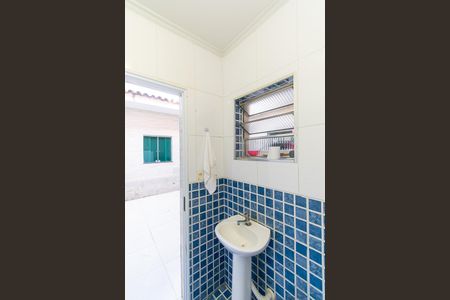 Casa para alugar com 350m², 4 quartos e 6 vagas Casa para alugar com 350m², 4 quartos e 6 vagasBanheiro de Serviço