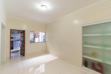 Casa para alugar com 350m², 4 quartos e 6 vagas Casa para alugar com 350m², 4 quartos e 6 vagasSala de Jantar
