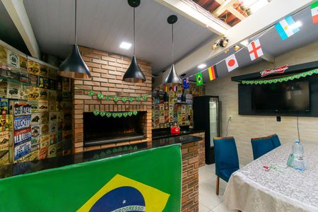 Casa para alugar com 350m², 4 quartos e 6 vagas Casa para alugar com 350m², 4 quartos e 6 vagasÁrea gourmet