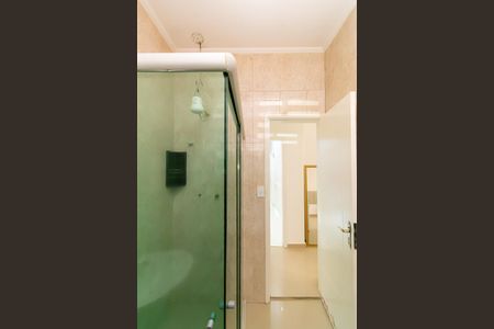 Casa para alugar com 350m², 4 quartos e 6 vagas Casa para alugar com 350m², 4 quartos e 6 vagasBanheiro da Suíte