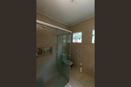 Casa para alugar com 350m², 4 quartos e 6 vagas Casa para alugar com 350m², 4 quartos e 6 vagasSuíte 2 - Banheiro