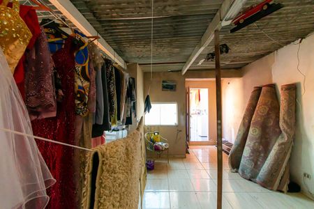 Casa para alugar com 350m², 4 quartos e 6 vagas Casa para alugar com 350m², 4 quartos e 6 vagasSalão