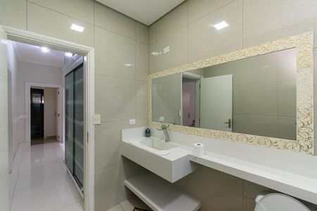 Casa para alugar com 350m², 4 quartos e 6 vagas Casa para alugar com 350m², 4 quartos e 6 vagasBanheiro 2