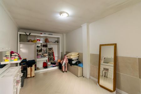Casa para alugar com 350m², 4 quartos e 6 vagas Casa para alugar com 350m², 4 quartos e 6 vagasSuíte 2
