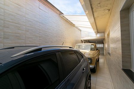 Casa para alugar com 350m², 4 quartos e 6 vagas Casa para alugar com 350m², 4 quartos e 6 vagasGaragem