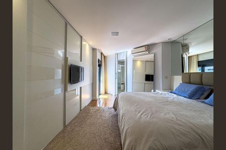 Apartamento à venda com 4 quartos, 202m² em Alto de Pinheiros, São Paulo