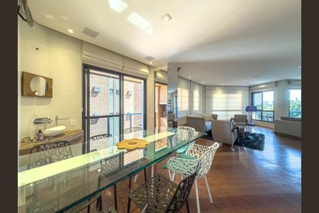 Apartamento à venda com 4 quartos, 202m² em Alto de Pinheiros, São Paulo