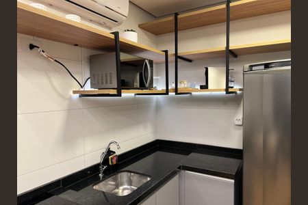 Apartamento à venda com 27m², 1 quarto e sem vaga