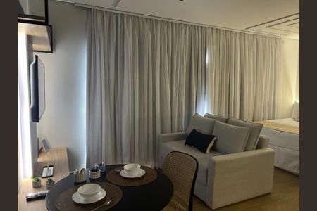 Apartamento à venda com 26m², 1 quarto e sem vaga