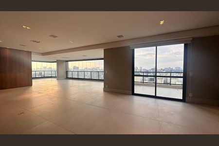 Apartamento à venda com 4 quartos, 358m² em Moema, São Paulo