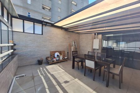 Apartamento para alugar com 100m², 2 quartos e 2 vagas Apartamento para alugar com 100m², 2 quartos e 2 vagasCobertura