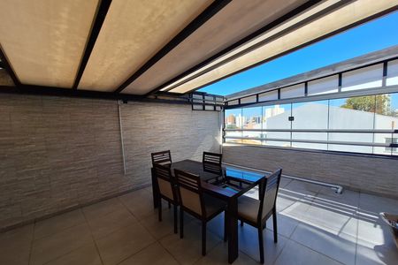 Apartamento para alugar com 100m², 2 quartos e 2 vagas Apartamento para alugar com 100m², 2 quartos e 2 vagasCobertura