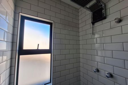 Apartamento para alugar com 100m², 2 quartos e 2 vagas Apartamento para alugar com 100m², 2 quartos e 2 vagasBanheiro da Suíte