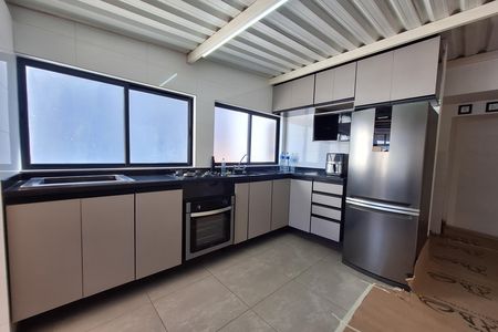 Apartamento para alugar com 100m², 2 quartos e 2 vagas Apartamento para alugar com 100m², 2 quartos e 2 vagasCozinha