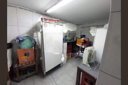 Casa à venda com 4 quartos, 410m² em Parque das Nações, Santo André