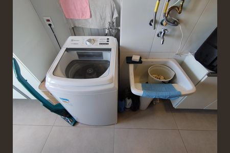 Área de Serviço de apartamento à venda com 3 quartos, 96m² em Vila Brasilio Machado, São Paulo
