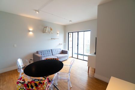 Apartamento para alugar com 65m², 2 quartos e 1 vaga Apartamento para alugar com 65m², 2 quartos e 1 vagaSala