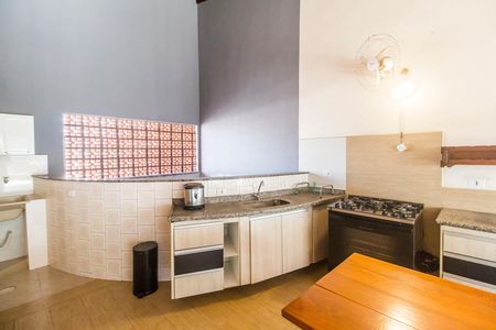 Cozinha de casa para alugar com 2 quartos, 110m² em Jardim Silveira, Barueri