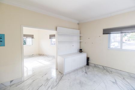 Casa para alugar com 50m², 1 quarto e sem vaga Casa para alugar com 50m², 1 quarto e sem vagaSala