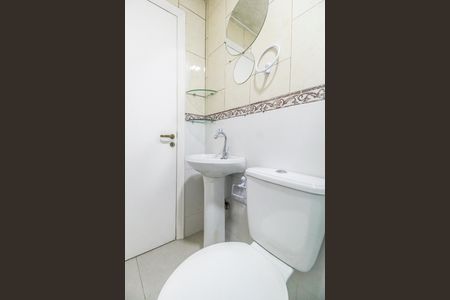 Casa para alugar com 50m², 1 quarto e sem vaga Casa para alugar com 50m², 1 quarto e sem vagaBanheiro