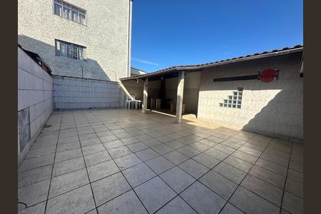 Casa para alugar com 94m², 3 quartos e 2 vagas Casa para alugar com 94m², 3 quartos e 2 vagasQuintal