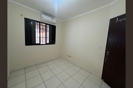 Casa para alugar com 94m², 3 quartos e 2 vagas Casa para alugar com 94m², 3 quartos e 2 vagasQuarto 2