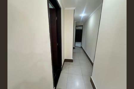 Casa para alugar com 94m², 3 quartos e 2 vagas Casa para alugar com 94m², 3 quartos e 2 vagasCorredor