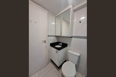 Apartamento à venda com 78m², 2 quartos e 1 vaga Apartamento à venda com 78m², 2 quartos e 1 vagaBanheiro da Suíte