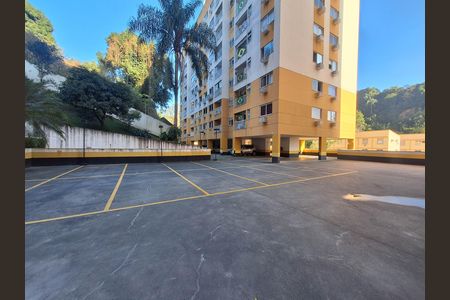 Apartamento à venda com 78m², 2 quartos e 1 vaga Apartamento à venda com 78m², 2 quartos e 1 vagaÁrea comum